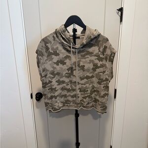 ATM Camouflage Sleeveless Hoodie